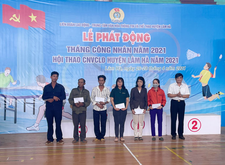 Phát động Tháng công nhân năm 2021 với chủ đề "Đoàn kết, sáng tạo, vượt khó, phát triển"