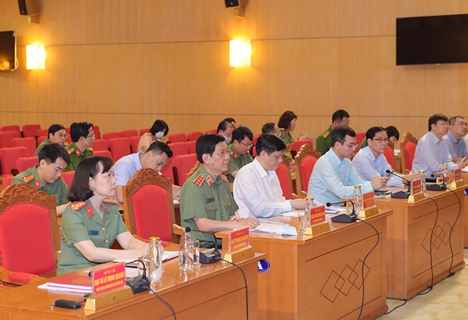 Các đại biểu tại Hội nghị tập huấn trực tuyến “Hướng dẫn truy vết người tiếp xúc với người có xét nghiệm SARS- CoV-2 dương tính” tại điểm cầu Bộ Công an Ảnh:Phan Tâm