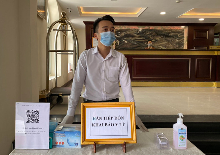 Các cơ sở du lịch chuẩn bị đầy đủ các quy định phòng chống dịch Covid-19 và sẵn sàng đón tiếp du khách. Ảnh: HIỀN HIỀN