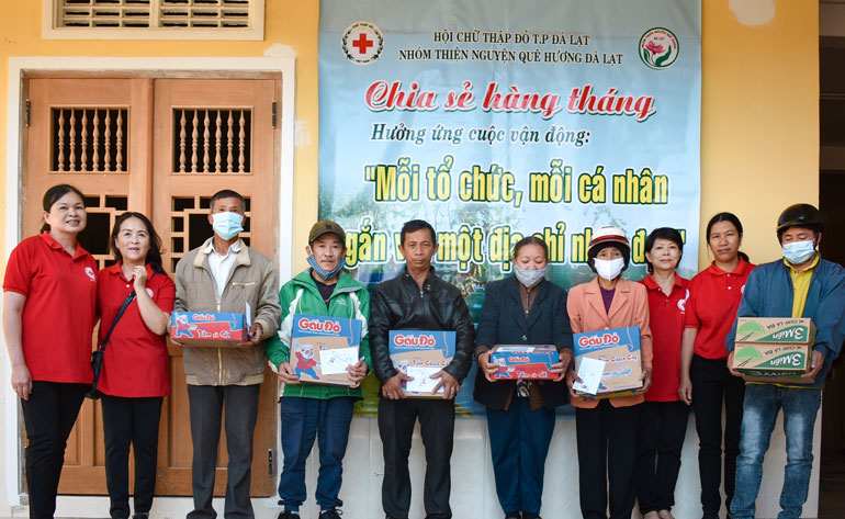 Những trái tim thiện nguyện