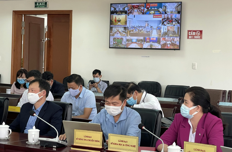 Các đại biểu tham dự hội nghị tại điểm cầu Lâm Đồng