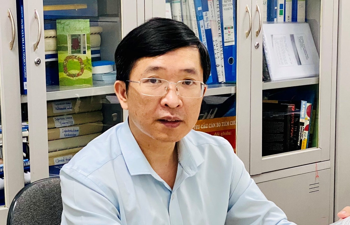 Chuyên gia tiêm chủng nói về phản ứng bất lợi sau tiêm vắc xin COVID-19
