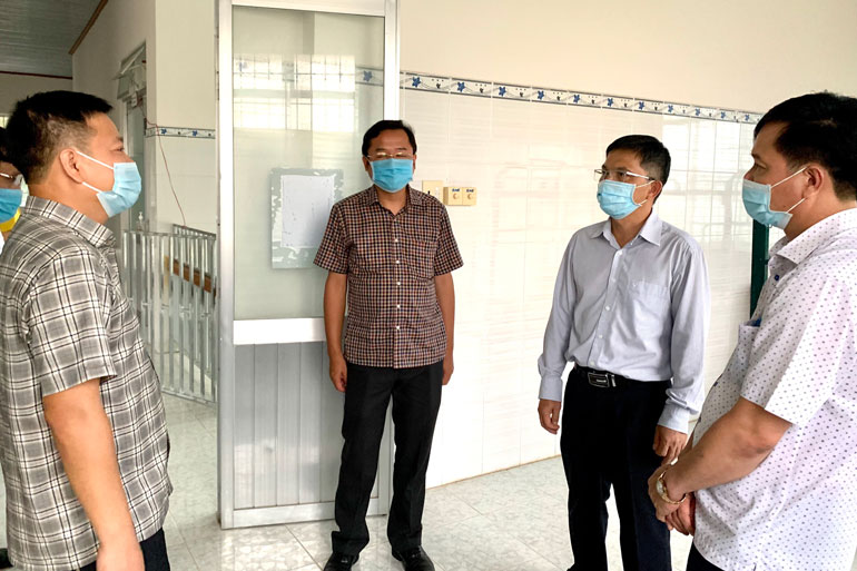 UBND huyện Đạ Tẻh đã chỉ đạo, kích hoạt lại khu cách ly tại xã Mỹ Đức với số lượng bố trí là 14 phòng và 23 giường bệnh phục vụ cho công tác cách ly, điều trị bệnh nhân nghi nhiễm