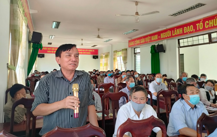 Cử tri xã Liên Hiệp bày tỏ tâm tư, nguyện vọng với các ứng cử viên