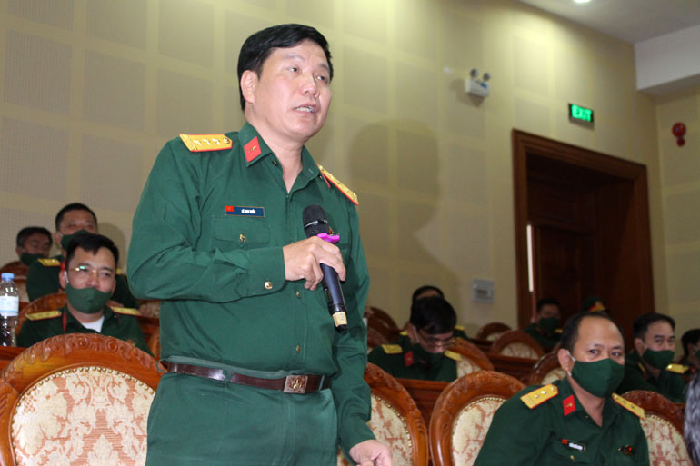 Cử tri Học viện Lục quân gửi gắm tâm tư, nguyện vọng đến những người ứng cử