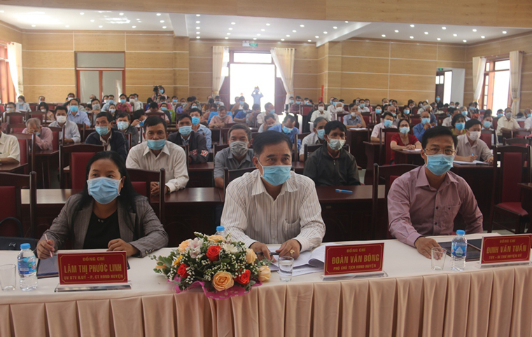 Các đại biểu dự hội nghị