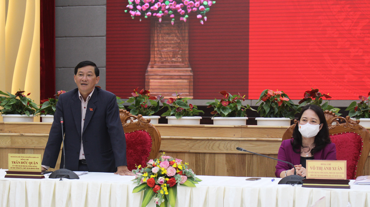 Bí thư Tỉnh ủy Lâm Đồng Trần Đức Quận tiếp thu ý kiến chỉ đạo của Phó Chủ tịch nước và đoàn giám sát, kiểm tra