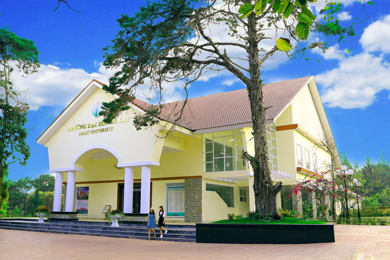 Trường Đại học Đà Lạt thông báo nhận hồ sơ đăng ký xét tuyển sinh đại học chính quy 2021 từ ngày 31/5