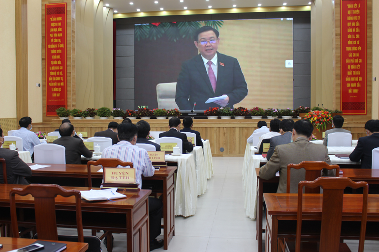 Trực tuyến toàn quốc sơ kết công tác bầu cử