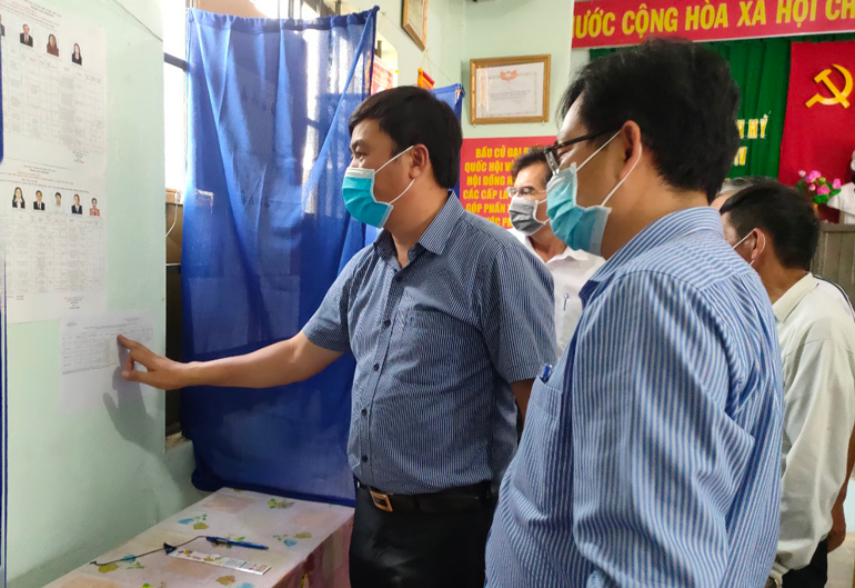 Kiểm tra thực tế tại xã ka Đơn