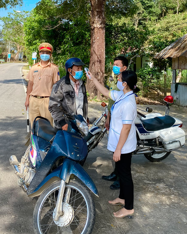 Cát Tiên: Thành lập chốt kiểm soát, phòng chống dịch Covid-19