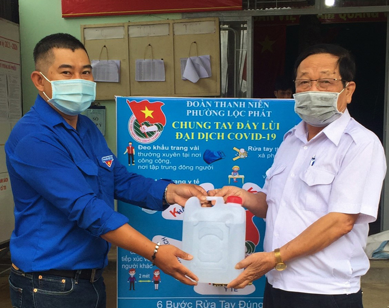 Thứ 7 tình nguyện hướng về ngày bầu cử