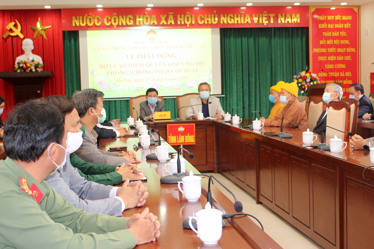 Phát động đợt cao điểm quyên góp ủng hộ phòng chống dịch Covid-19