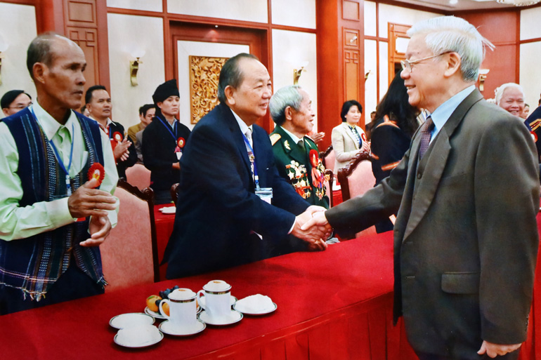 Người thông thái ở Hơma Glây