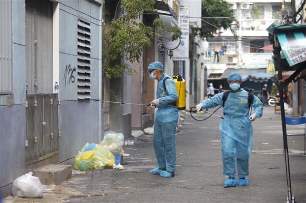 Sáng 31/5, ghi nhận 61 ca mắc mới COVID-19, trong đó Hà Nội 15 ca