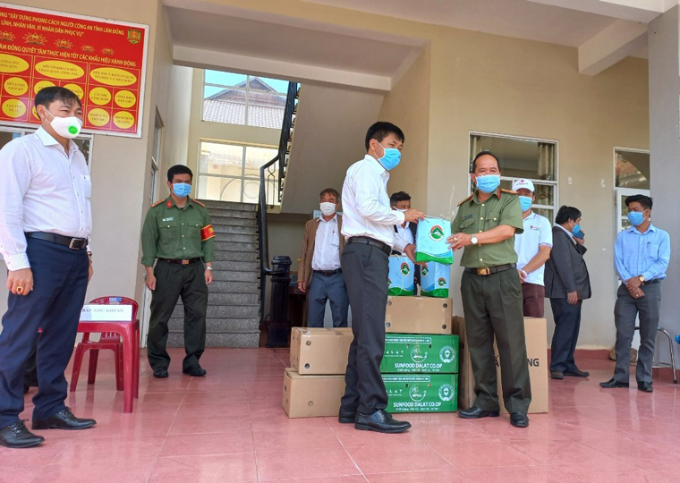 Lâm Đồng cách ly y tế 868 trường hợp
