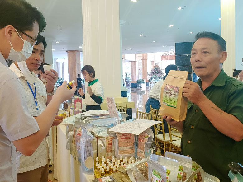 Người cựu chiến binh ''khởi nghiệp'' ở tuổi 60