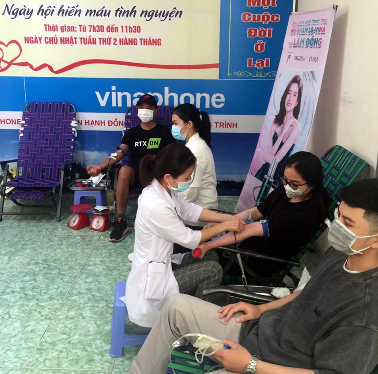 Chương trình Giọt máu yêu thương huy động 130 đơn vị máu