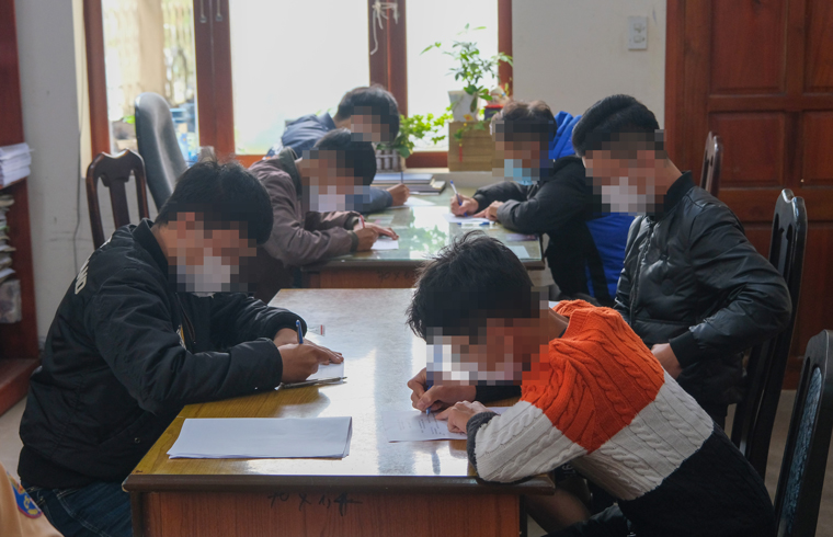Đà Lạt: Buộc nhóm thanh - thiếu niên cam kết không quậy phá, nẹt pô, đua xe