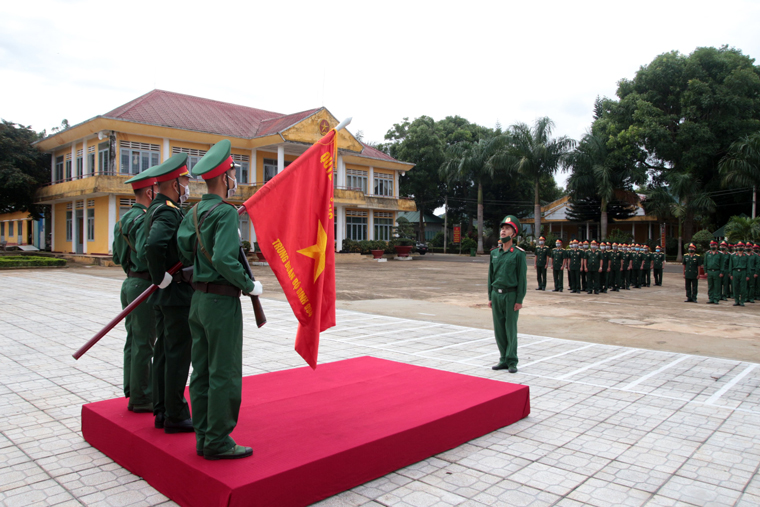 Lễ tuyên thệ chiến sĩ mới năm 2021