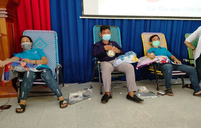 Cát Tiên: 170 đơn vị máu được tiếp nhận tại Ngày hội Giọt máu hồng