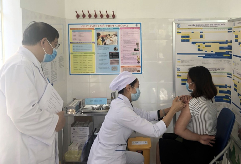 Cảnh báo lừa đảo tiêm chủng vắc xin phòng Covid-19