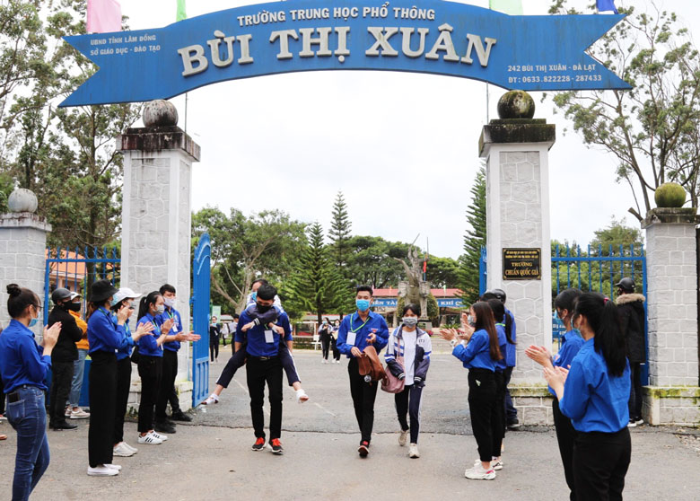 Tuổi trẻ Đại học Đà Lạt học tập và làm theo lời Bác
