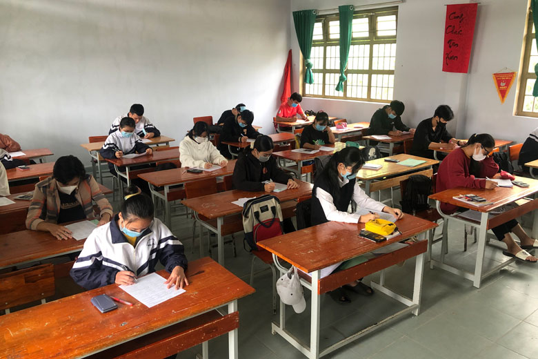 Học sinh đang bước vào giai đoạn “nước rút” trong ôn tập để sẵn sàng cho kỳ thi THPT quốc gia
