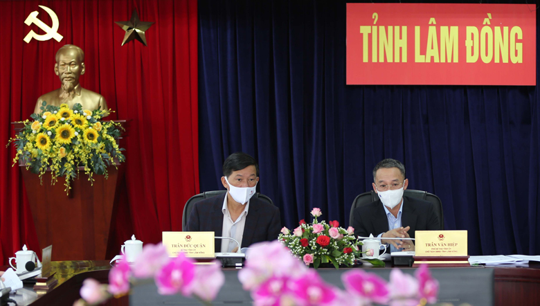 Đẩy mạnh giải ngân đầu tư công, phát triển xuất khẩu và thúc đẩy tăng trưởng kinh tế