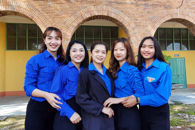 Đảng viên sinh viên