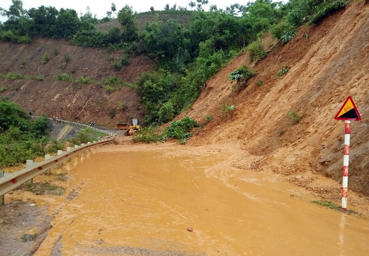 Thời tiết ngày 22/6: Mưa to, dông vùng núi và trung du Bắc Bộ