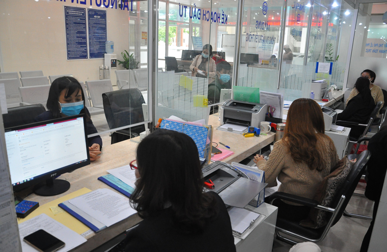 Tiếp nhận và trả kết quả hồ sơ tại Bộ phận một cửa Trung tâm Hành chính tỉnh