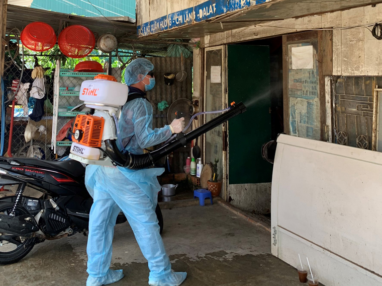 Lâm Đồng: 317 trường hợp liên quan 2 bệnh nhân Covid-19 âm tính lần 1 với SARS-CoV-2