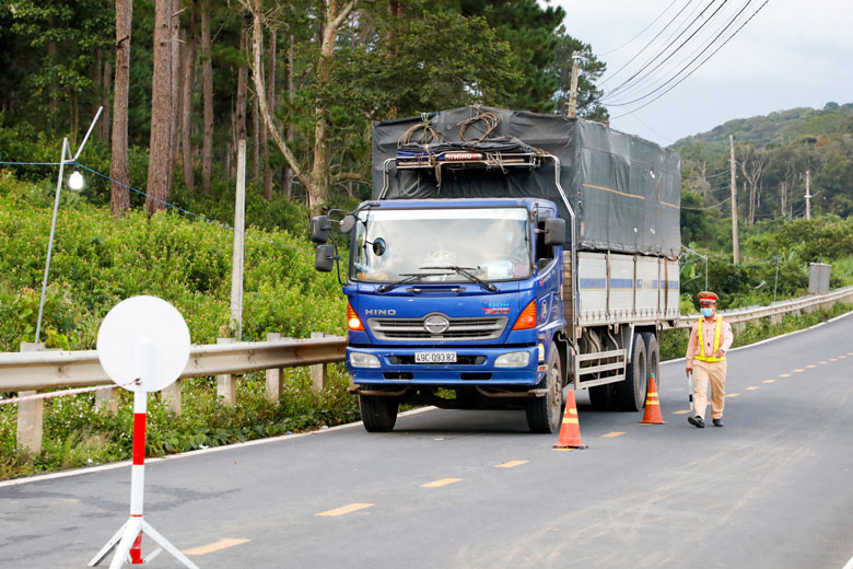 Tiếp tục thực hiện nghiêm các quy định về phòng chống dịch trong hoạt động vận tải