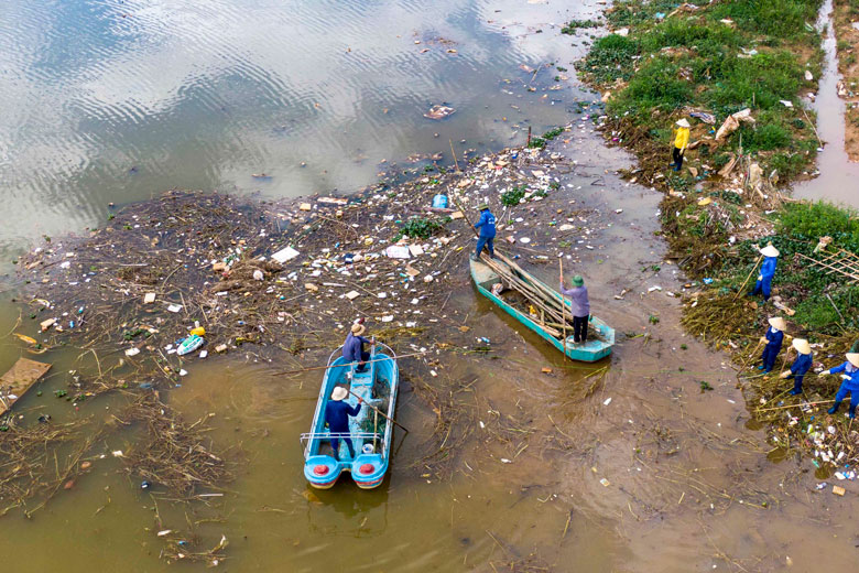 Rác thải nông nghiệp vẫn ''nhức nhối''