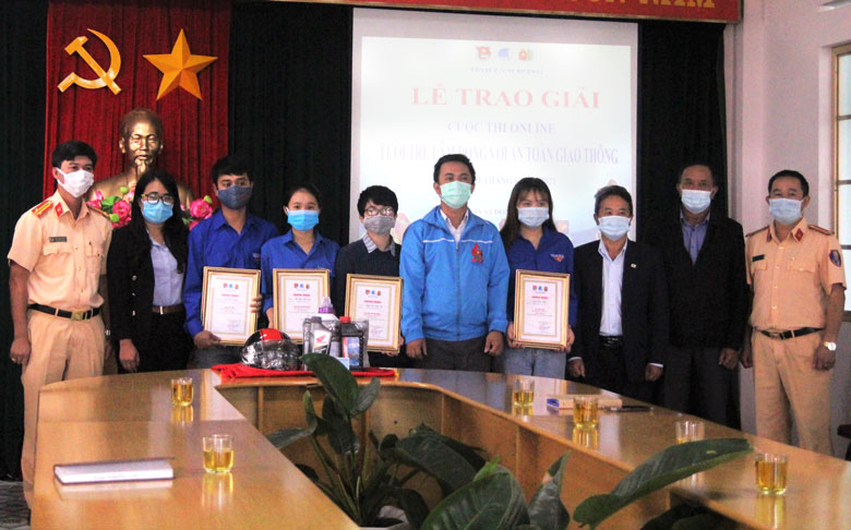 Các thí sinh đạt thành tích cao trong đợt thi tháng 6/2021