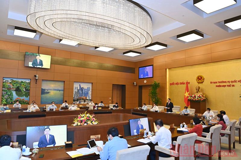 Quang cảnh phiên họp thứ 58 Ủy ban Thường vụ Quốc hội
