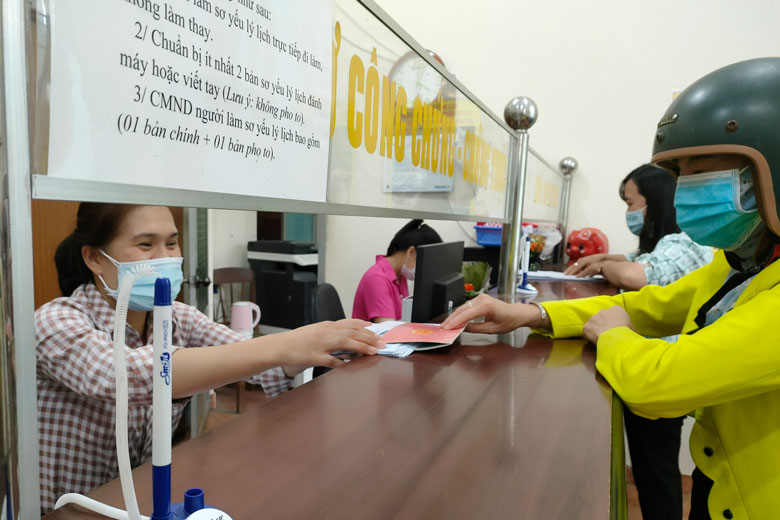 Nhiều giải pháp nâng cao hiệu quả cải cách hành chính ở Hiệp Thạnh
