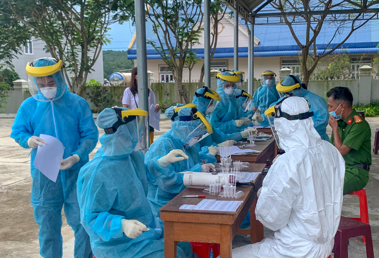 Tiếp tục thực hiện quyết liệt, hiệu quả các biện pháp ngăn ngừa dịch bệnh Covid-19 xâm nhập vào địa bàn tỉnh