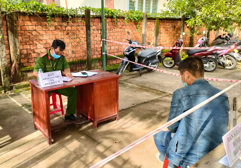 Đạ Tẻh: Vi phạm Chỉ thị 16, 2 trường hợp bị lập biên bản xử phạt