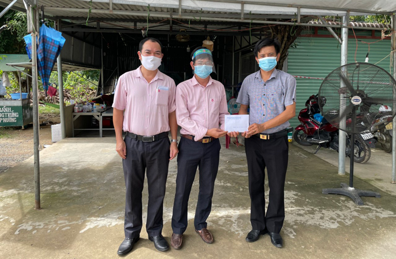 Tiếp tục ủng hộ người dân Mỹ Đức chống dịch