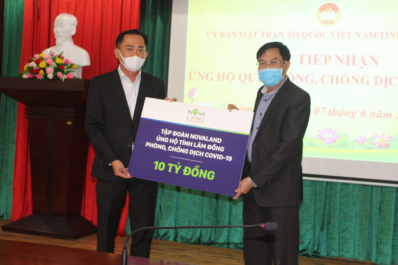 Lâm Đồng: Các tập thể, cá nhân tiếp tục ủng hộ gần 68 tỷ đồng phòng chống dịch Covid-19