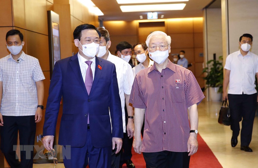 Quốc hội nghe báo cáo về kế hoạch phát triển KT-XH giai đoạn 2021-2025
