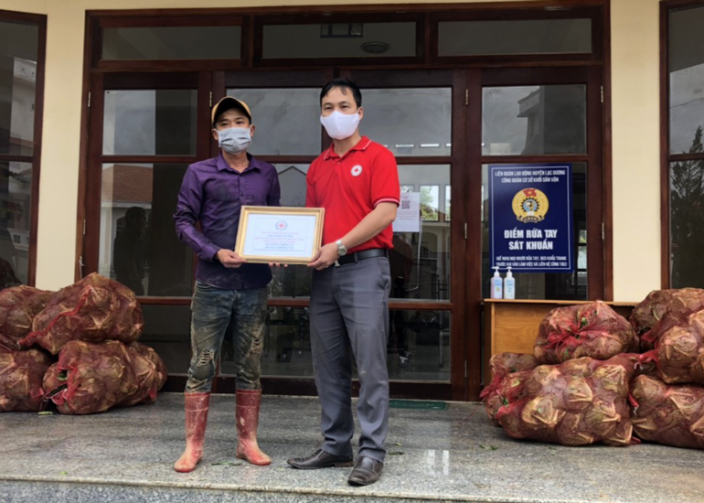 Lạc Dương: Tiếp tục vận động ủng hộ các vùng bị cách ly, phong tỏa do dịch Covid-19