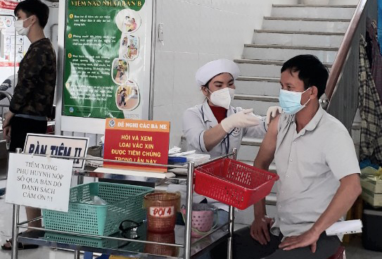 Đức Trọng: Tiêm vắc xin phòng Covid-19 cho lái xe
