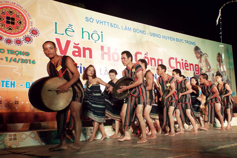 Nỗ lực đưa văn hóa về cơ sở