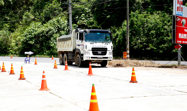 Đề nghị sử dụng phần mềm quản lý lái xe, phụ xe vận chuyển hàng hóa trên địa bàn tỉnh