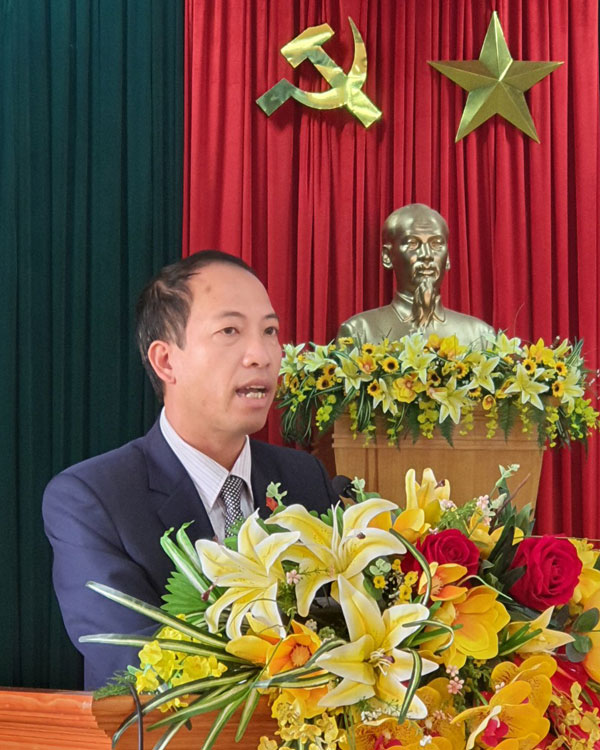 Đồng chí Sử Thanh Hoài - Chủ tịch UBND huyện tiếp thu giải trình