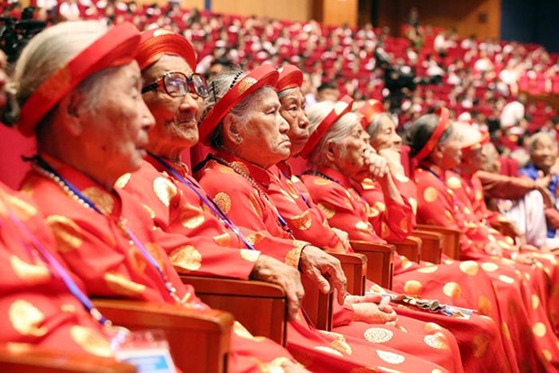 Theo quy định mới, Bà mẹ Việt Nam Anh hùng sẽ được hưởng trợ cấp ưu đãi hằng tháng là 4,872 triệu đồng.