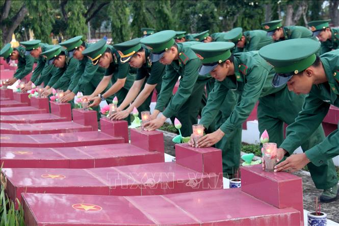 Thủ tướng Chính phủ quyết định cấp Bằng 'Tổ quốc ghi công' cho 242 liệt sĩ